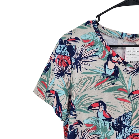 Fresh Produce Women's Tucan Tropical Short Sleeves V-Neck Summer T-Shirt - L - Picture 2 of 6